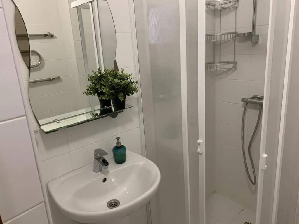 Na Naberezhnoy Guest House: главное фото 1