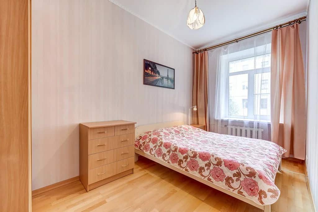 Flatstar Karavannaya 7a Apartments: главное фото 1