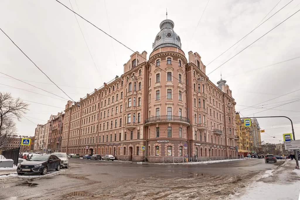 ВПитер на сутки на улице Петропавловская: главное фото 1