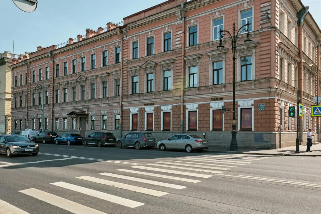 Апартаменты на Воскресенской набережной 20: главное фото 1