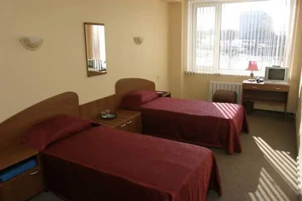 Hinotel: главное фото 1