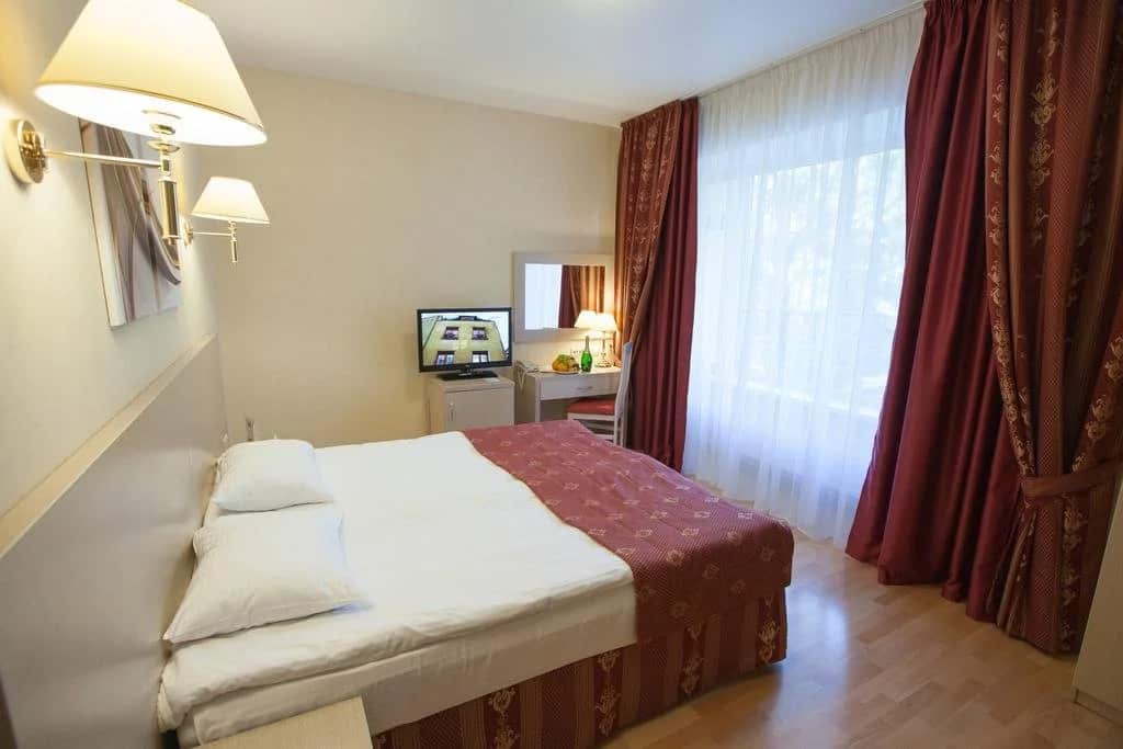 AMAKS Krasnaya Pakhra Resort: главное фото 1
