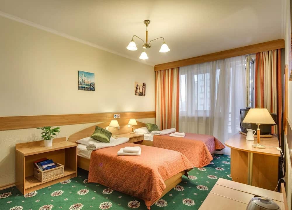 513, м. Орехово, Апартаменты с общей ванной комнатой: главное фото 1