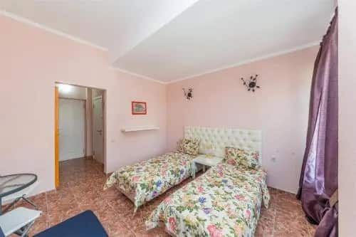 The Hloya Inn: главное фото 1