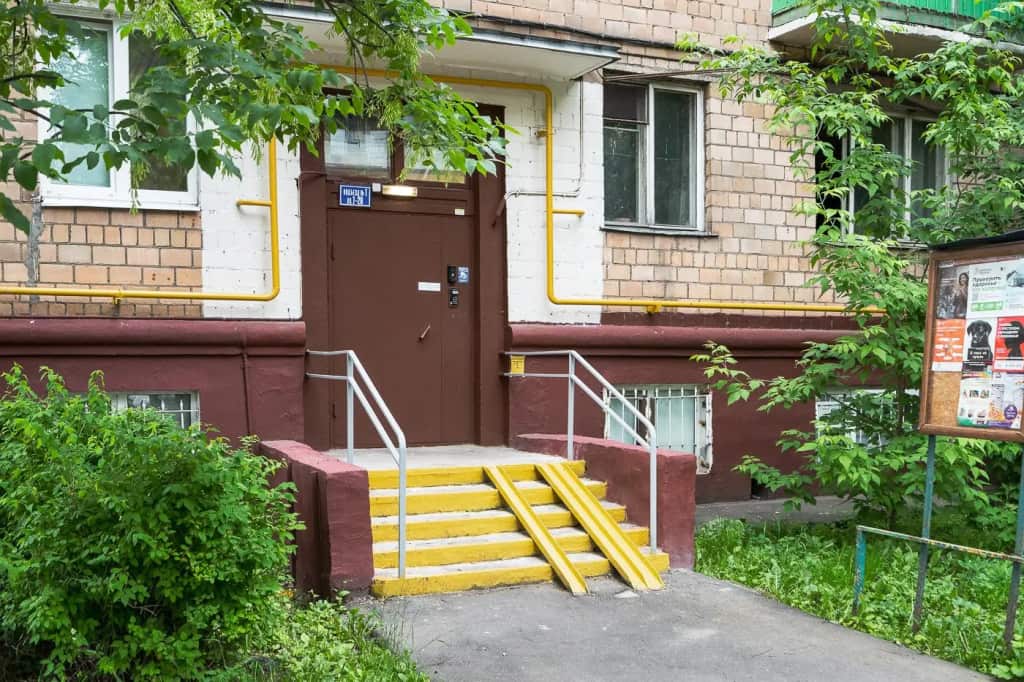 BestFlat24 (БэстФлэт24) на улице Енисейская 15: главное фото 1