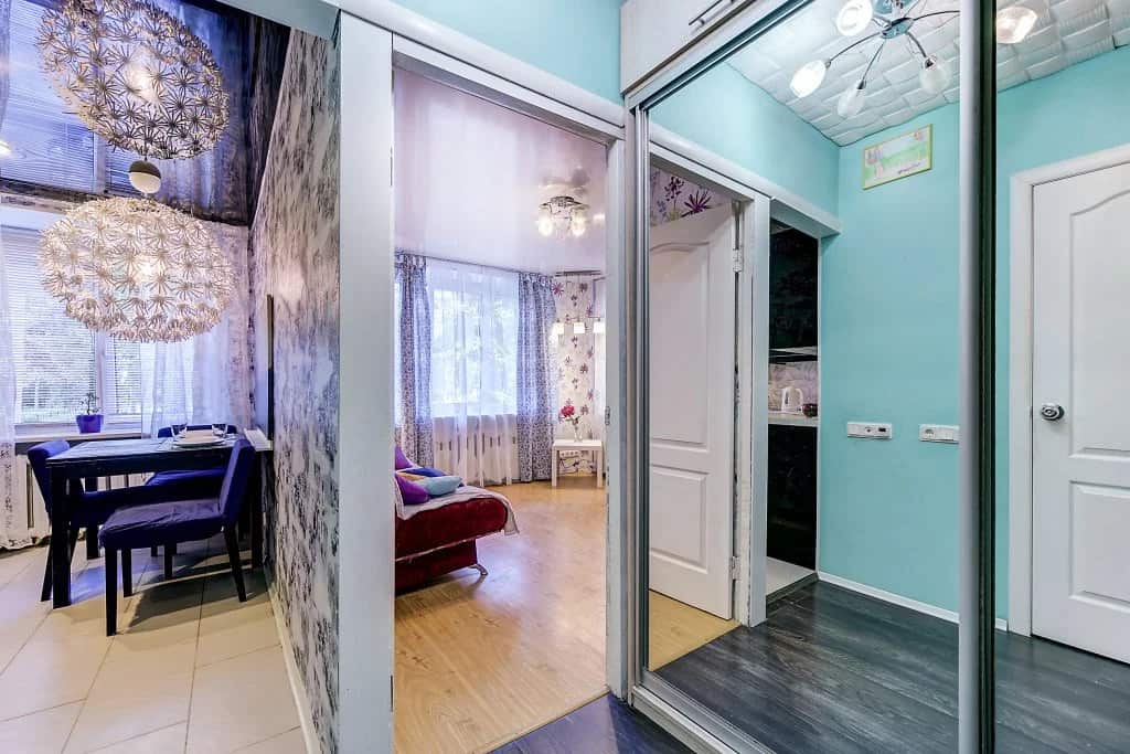Kvartira S Dzhakuzi V Moskovskom Rayone Apartments: главное фото 1