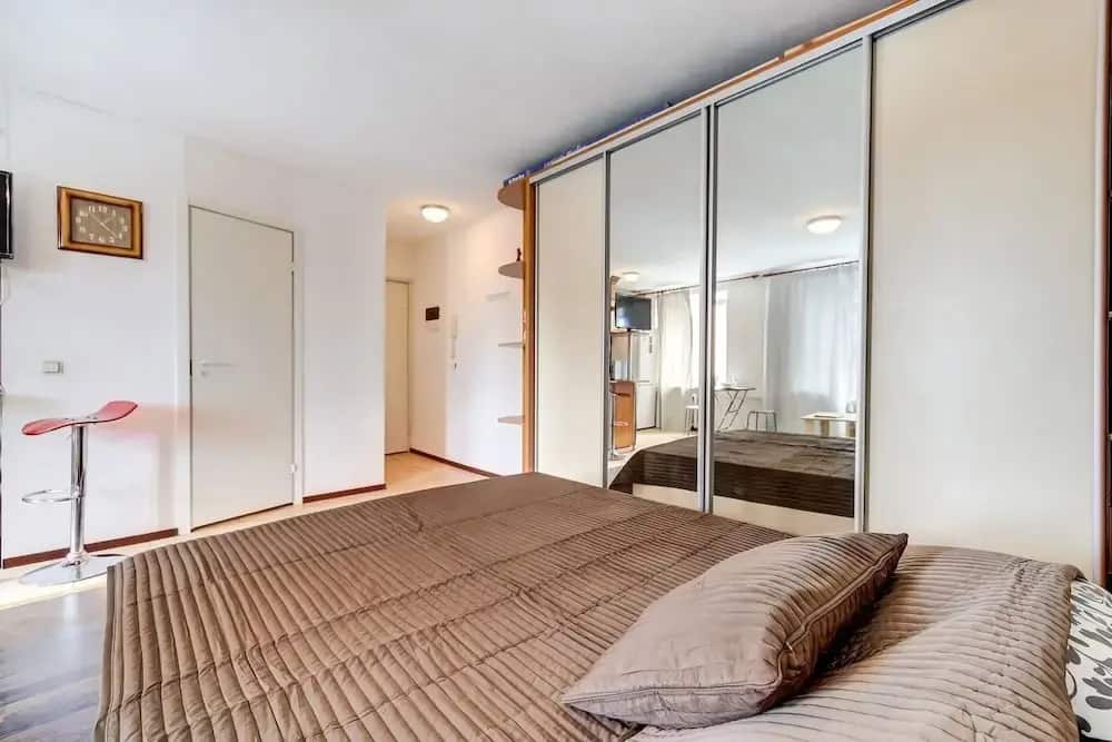 Na Lomanoj 6 Apartments: главное фото 1