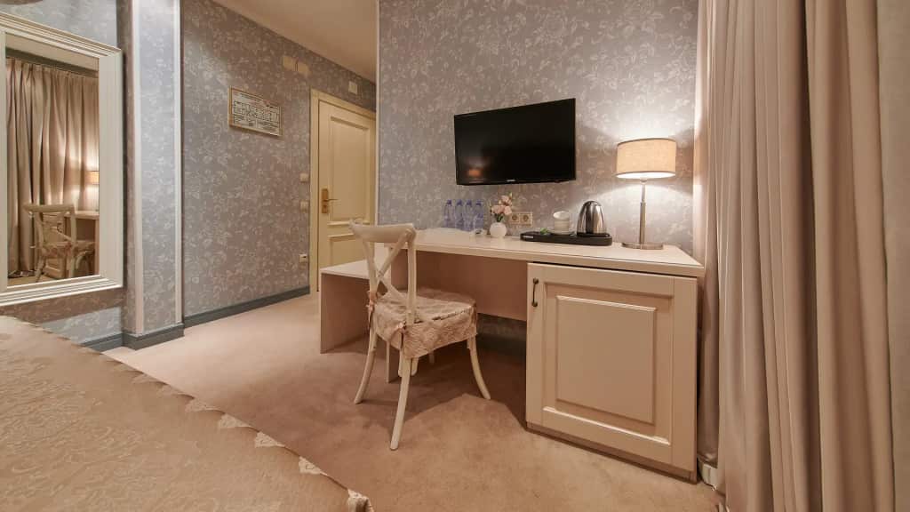 Де Пари 4*: главное фото 1
