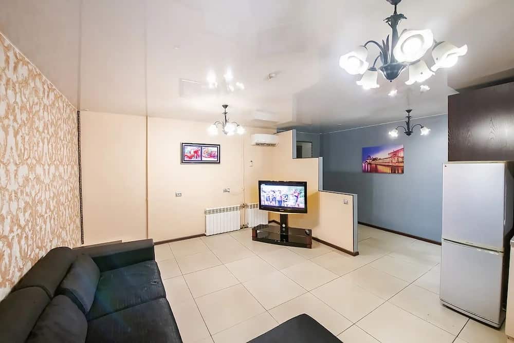 Apartment on Utkinskaya 30: главное фото 1