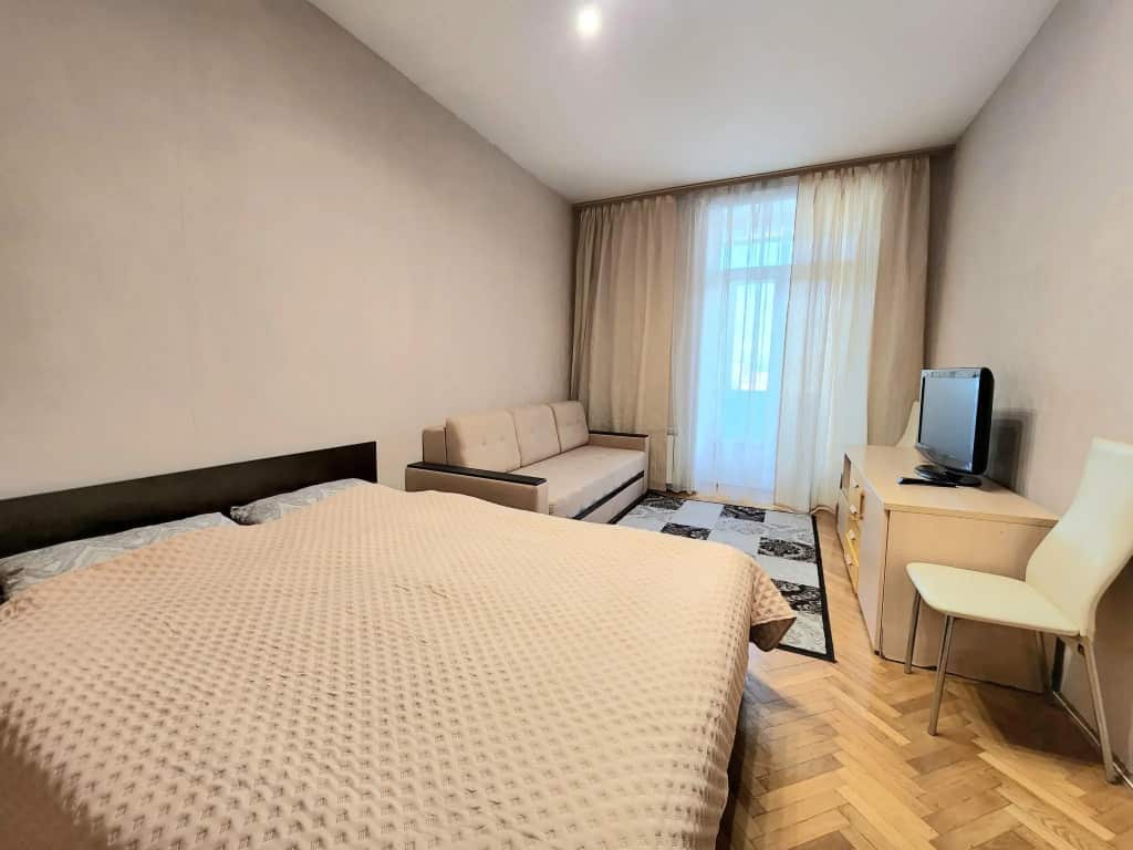 ApartLux (АпартЛюкс) на Победы 2 корп. 2: главное фото 1