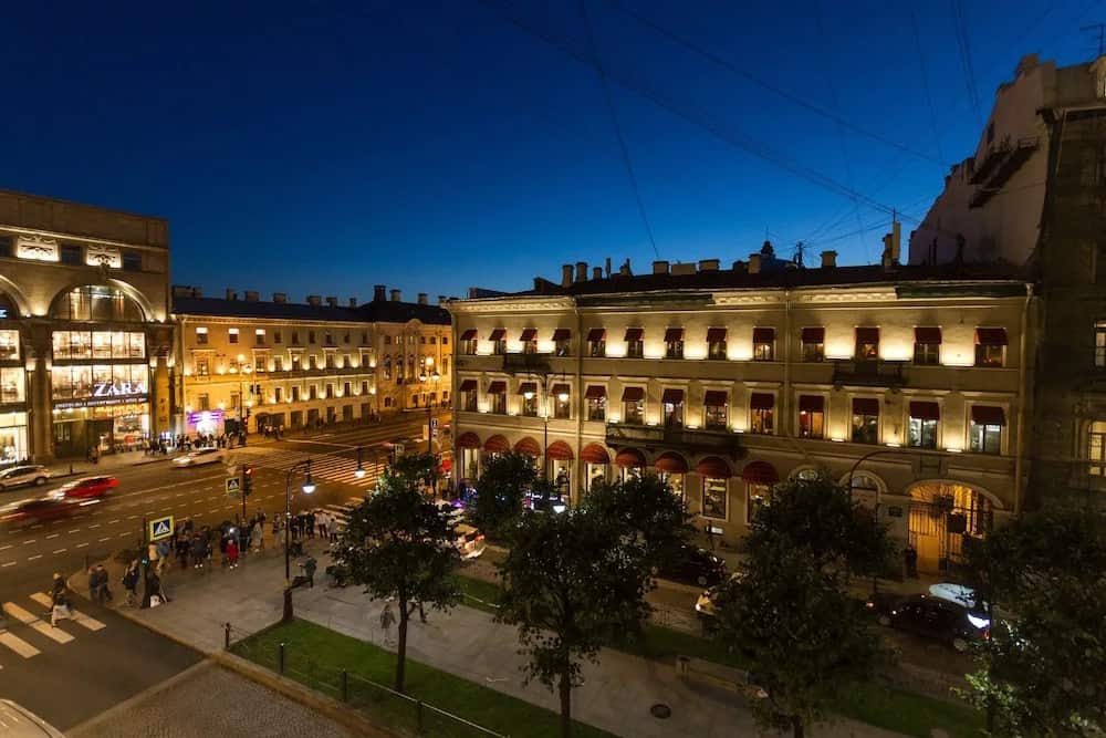 Апартаменты у Эрмитажа, 180 кв. м: главное фото 1