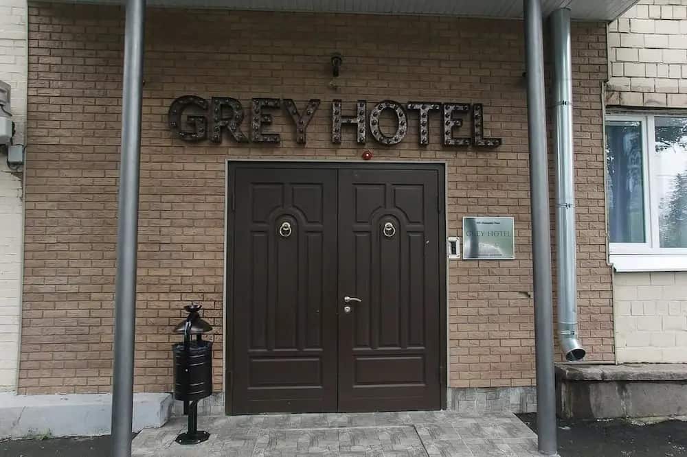 Grey Hotel: главное фото 1