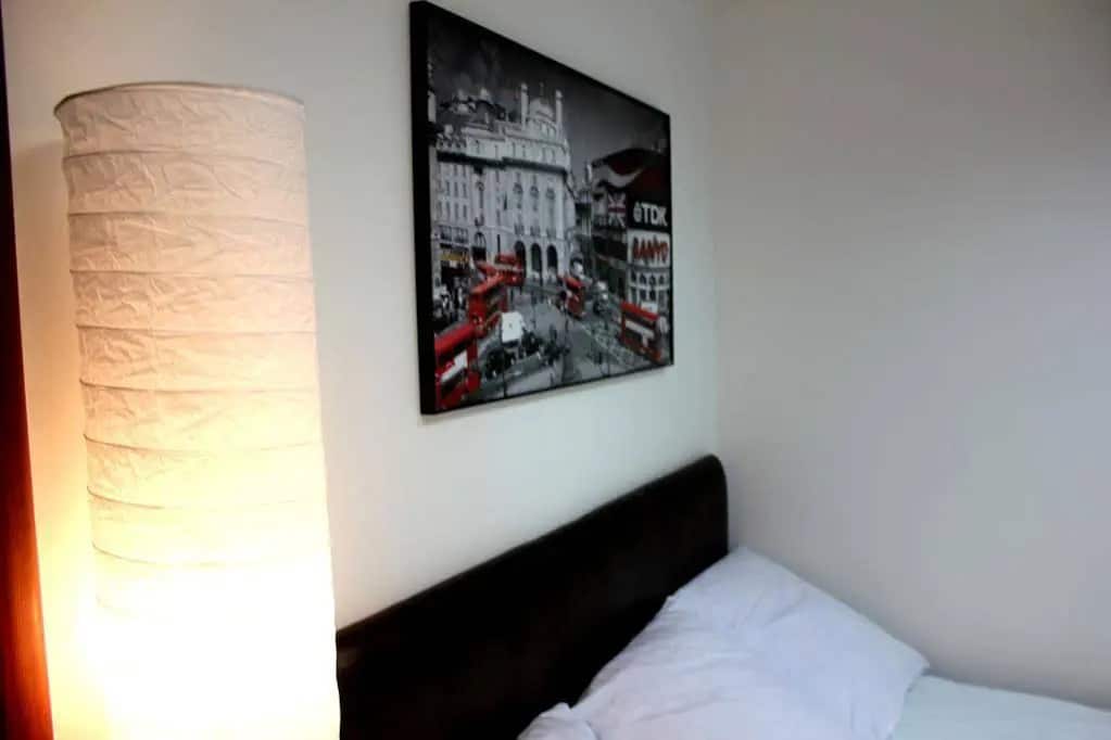 Towns Hotel: главное фото 1