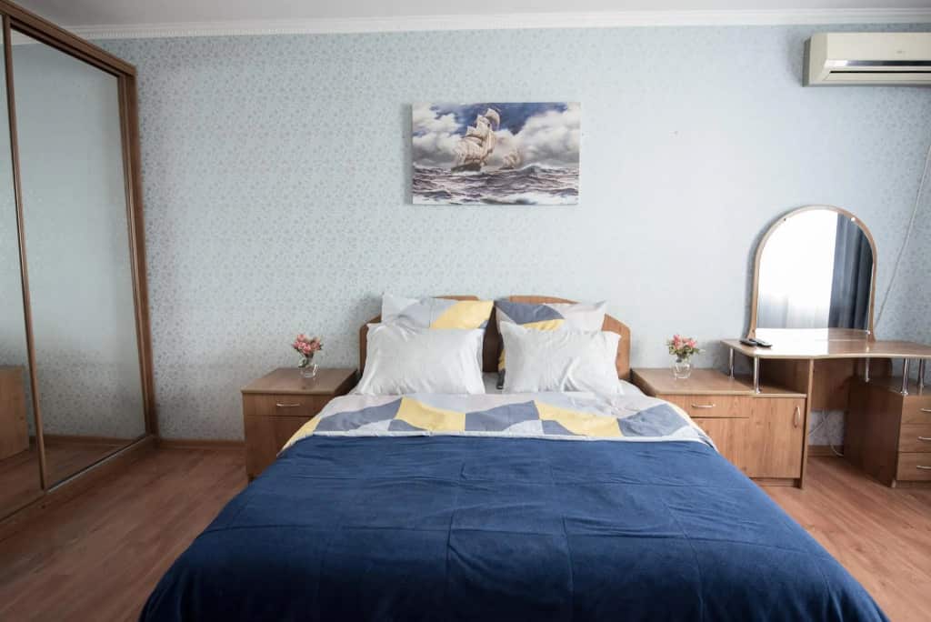 Smile Apartments (Смайл Апартментс) на улице Благодатная 168/2: главное фото 1