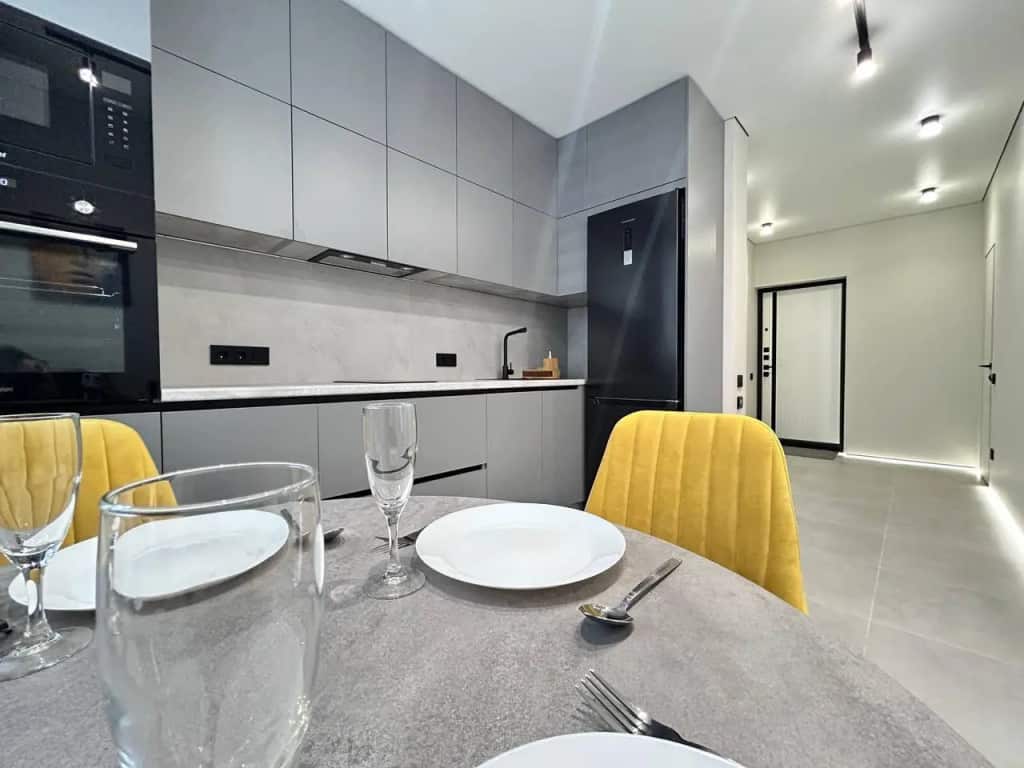 Smile Apartments (Смайл Апартментс) на улице Соколова 68/118c1: главное фото 1