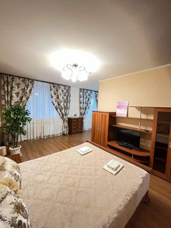Аренда в Белых Росах на набережной Ярыгинская 23: главное фото 1