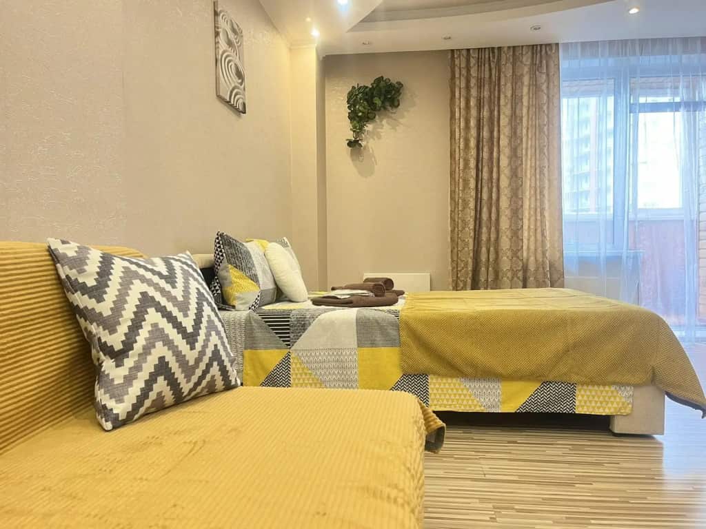 Romlex Apartments (Ромлекс) на улице 50 лет ВЛКСМ: главное фото 1