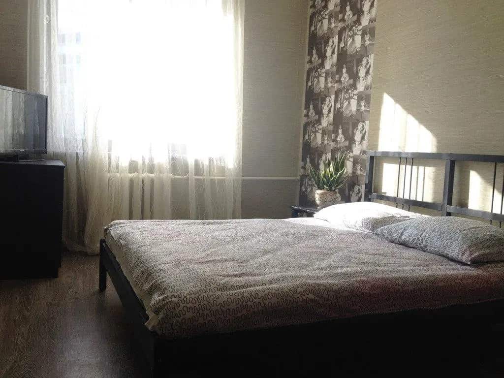 Avrora ZHD Vokzal Guest House: главное фото 1