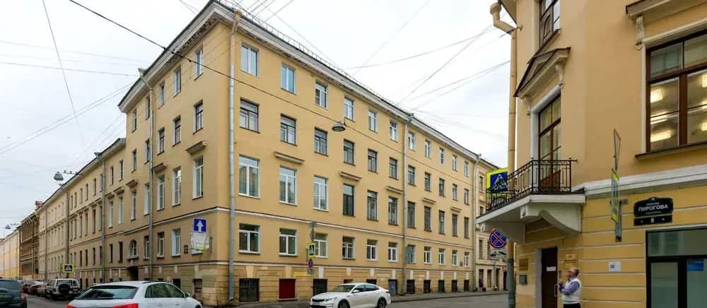 Студия-лофт RentalSPb 2: главное фото 1