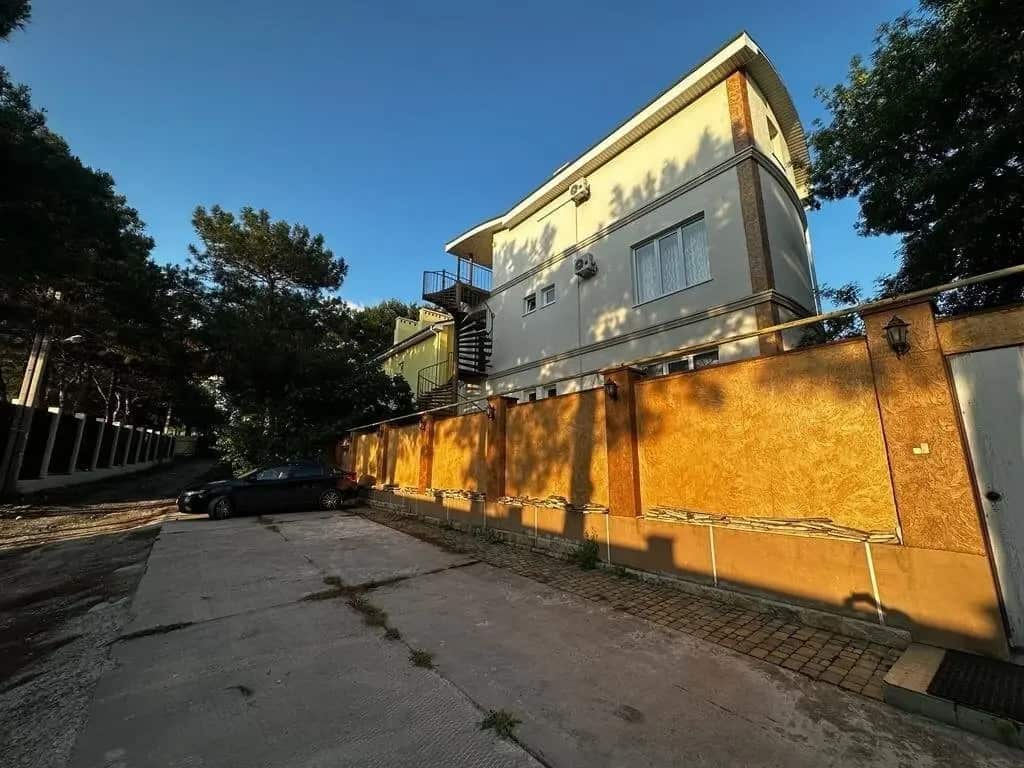Malakhit Guest House: главное фото 1