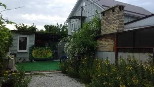 Guest House Vishnevaya 28a: главное фото 1