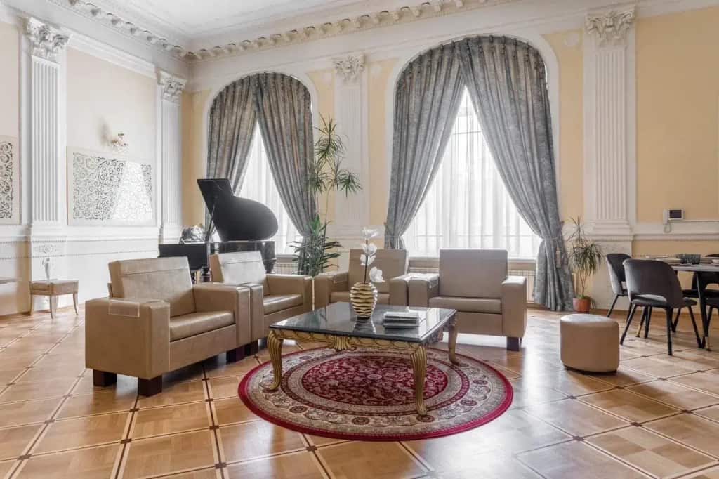 Апартаменты Gala Dream Apartment с атмосферой парадного Петербурга: главное фото 1