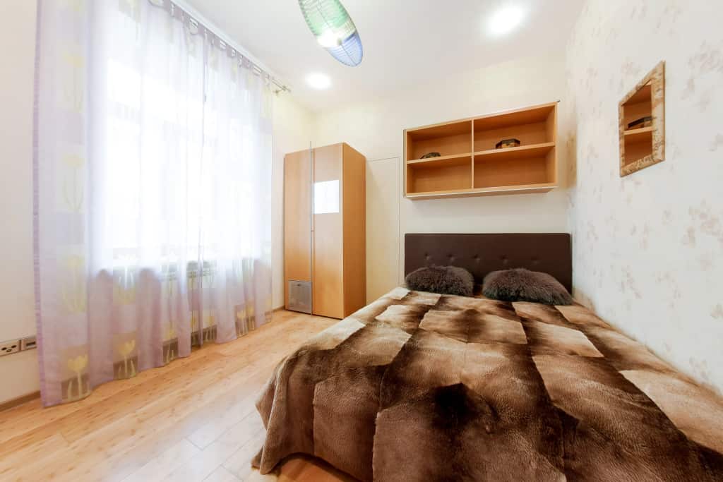 Hi-Tech Home Apartments 3: главное фото 1