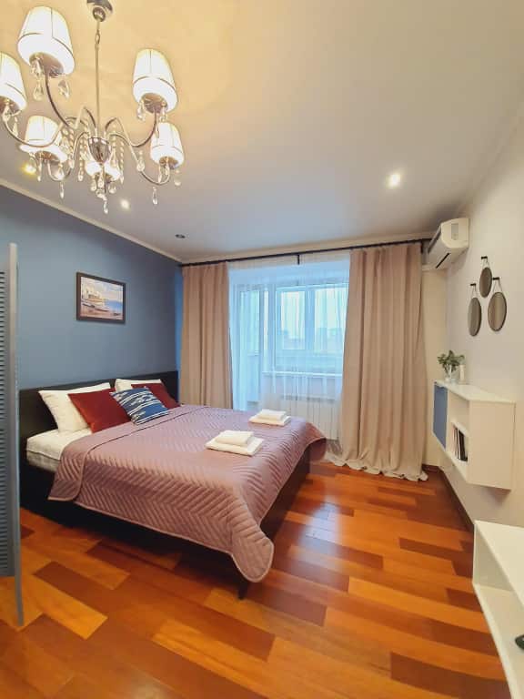 Апартаменты 2-room studio in the center near the sq. Lenin: главное фото 1