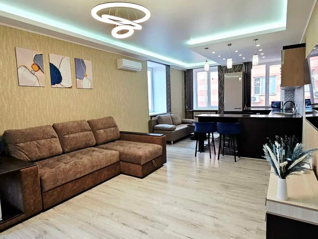 Апартаменты Неотель двушка рядом с Театром кукол: главное фото 1
