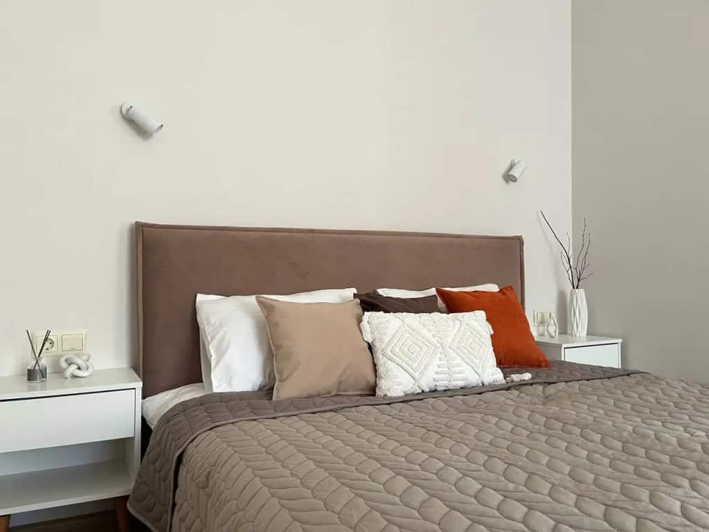Квартира 1-комнатная 42 м², 8/9 этаж: главное фото 1