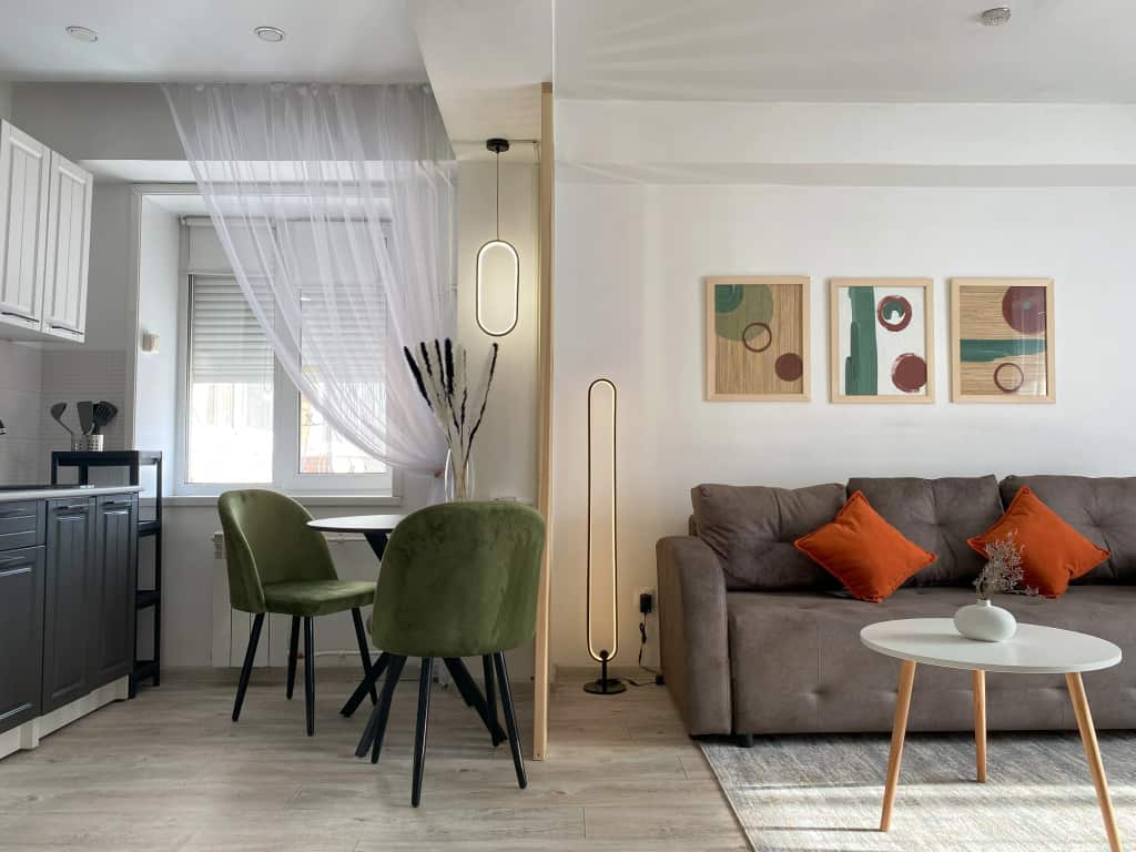 Квартира Студия 38 м² 2/9 Этаж: главное фото 1
