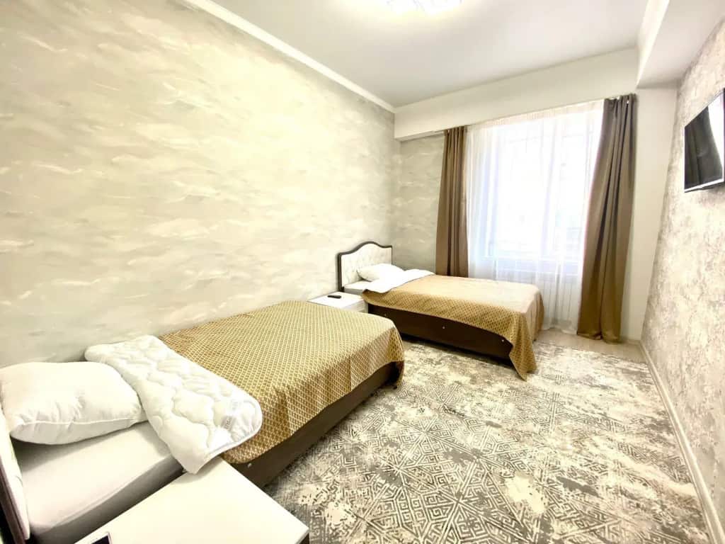 Апартаменты Двухкомнатные с Евроремонтом: главное фото 1