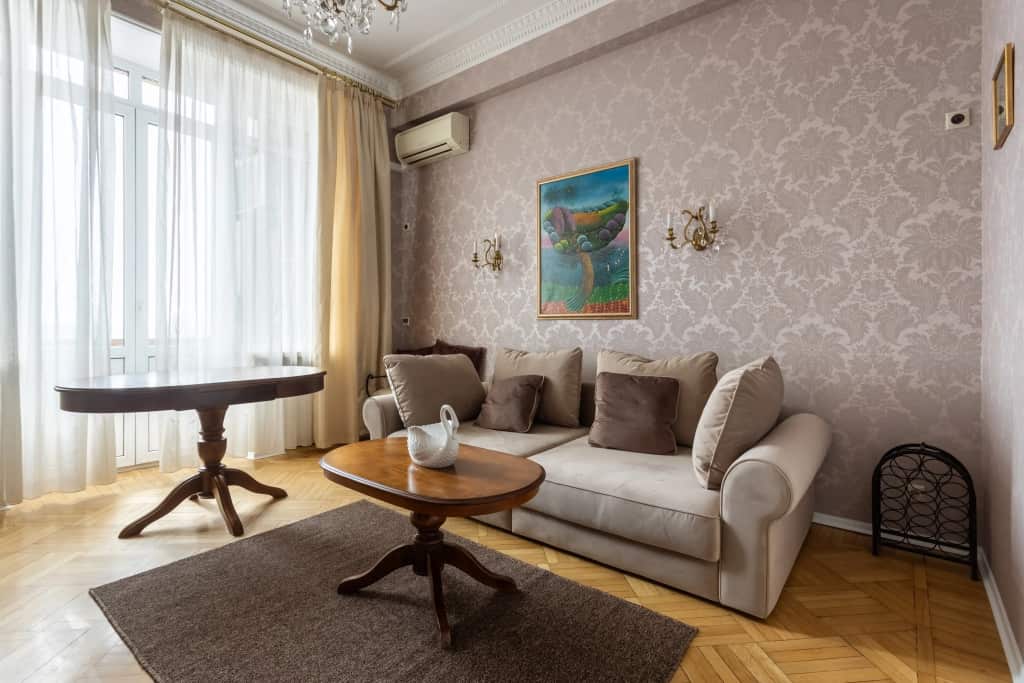 Апартаменты Улучшенные с балконом и видом на реку: главное фото 1