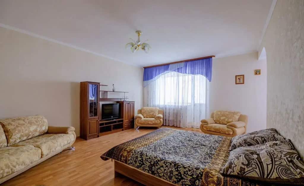 Апартаменты 62 на Базарном переулке 12: главное фото 1