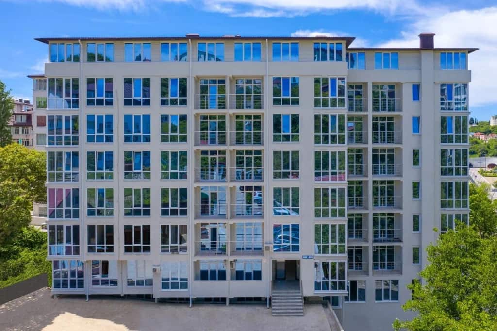Апартаменты с балконом и шикарным видом на парк: главное фото 1