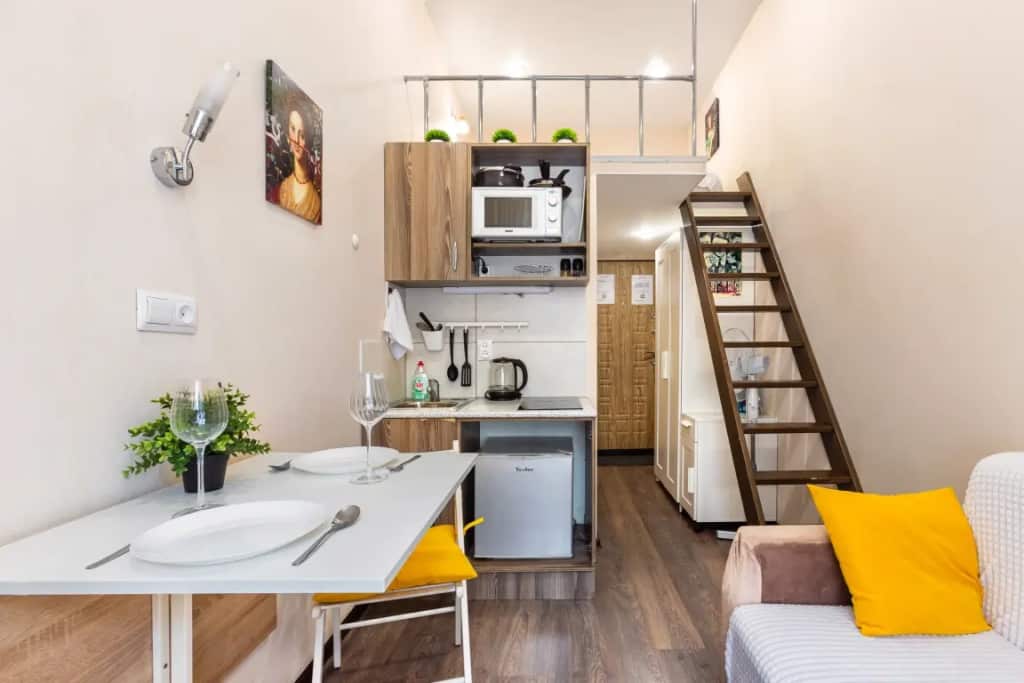 Апартаменты ROOMSTAY метро Петроградская с видом на город: главное фото 1
