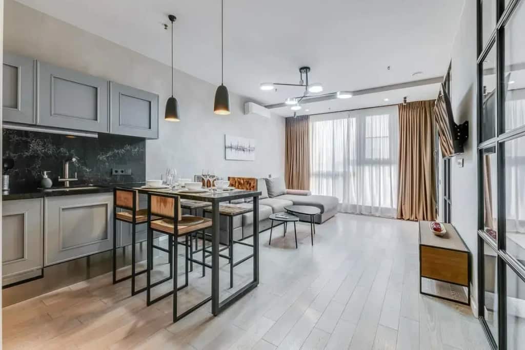 Апартаменты Двухкомнатные Премиум с Красивым Видом Business Apartments: главное фото 1