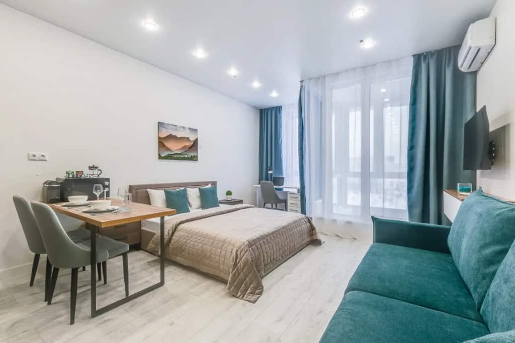 Апартаменты Представительский Люкс с Балконом и Красивым Видом Business Apartments: главное фото 1