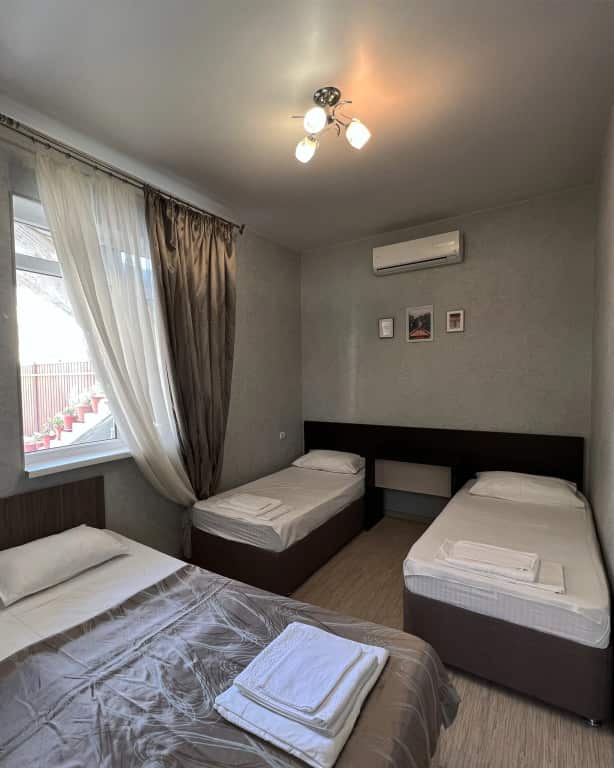 Avrora Hotel: главное фото 1