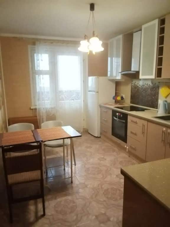 Квартира Трехкомнатная Посуточно в Балашихе: главное фото 1