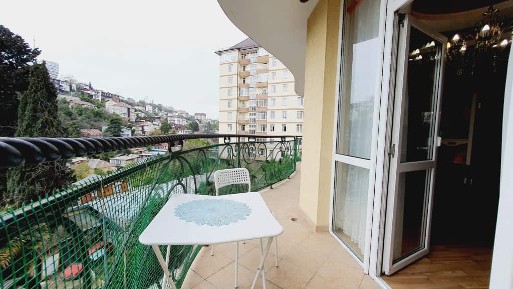 Апартаменты 2к Квартира на Грибоедова от HomeHotelSochi: главное фото 1