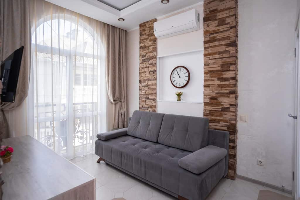 Апартаменты Red Apartments Арт Лайт Сити Апартамент Роллан: главное фото 1