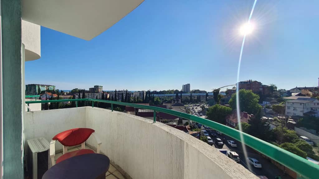 Апартаменты Уютная Студия на Кирпичной от HomeHotelSochi: главное фото 1