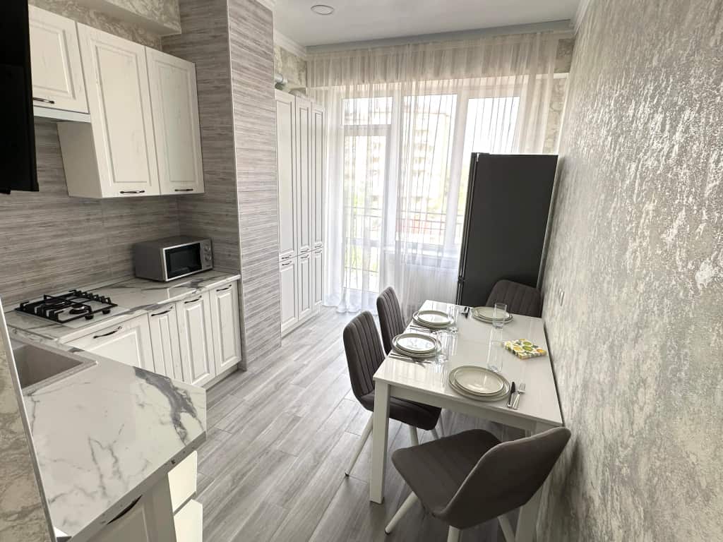 Квартира Светлая квартира с балконом в новостройке: главное фото 1