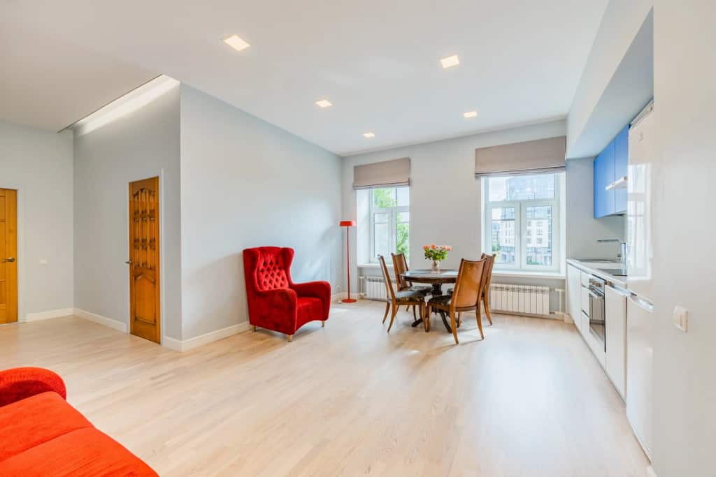 Апартаменты a.m. Rooms Petrovskiy Apartments с видом на реку: главное фото 1