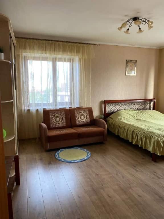 Апартаменты Cолнечная, уютная квартира 50кв.м рядом с метро: главное фото 1