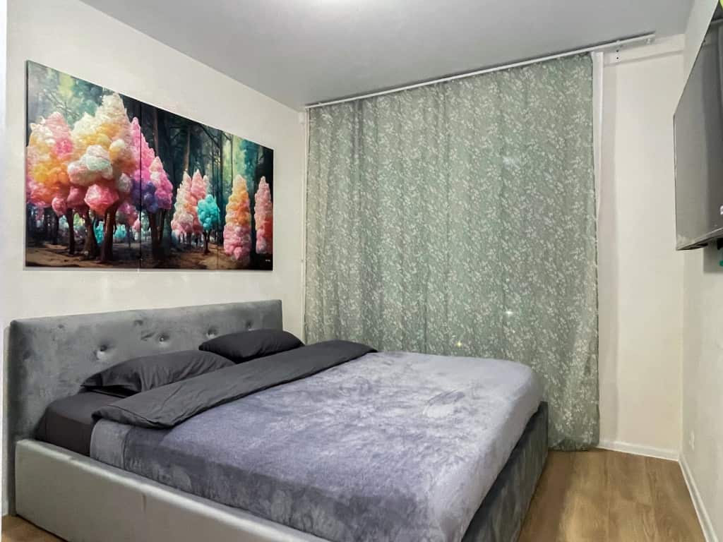 Апартаменты 2-к Квартира 45 м² 8/23 Эт: главное фото 1