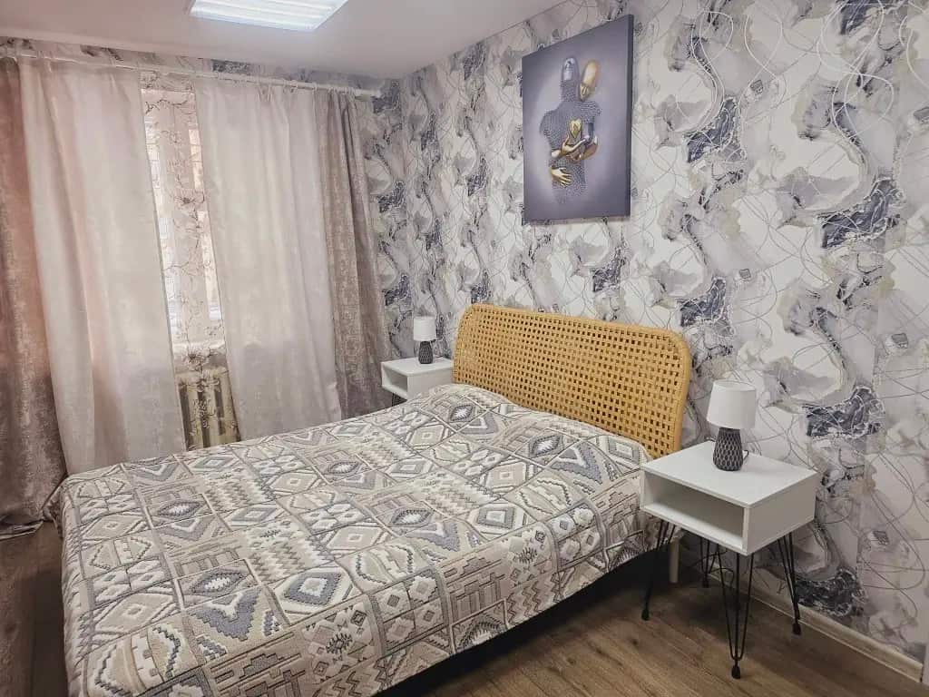 Апартаменты двухкомнатные рядом с парком Швейцария: главное фото 1