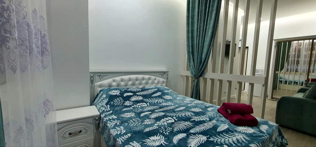 Апартаменты Уютная Студия на Клубничной от HomeHotelSochi: главное фото 1