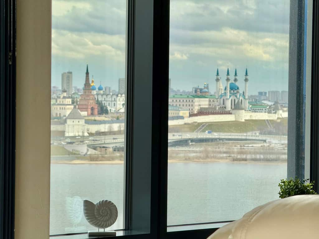 Квартира 2комн Sunvilles с видом на Кремль: главное фото 1